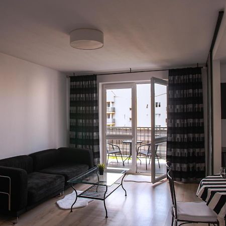 Sdh 2 Radzymin Comfortable Apartment Near Warsaw ภายนอก รูปภาพ